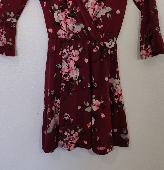 FLORAL RED DRESS - Picture 6 of 6